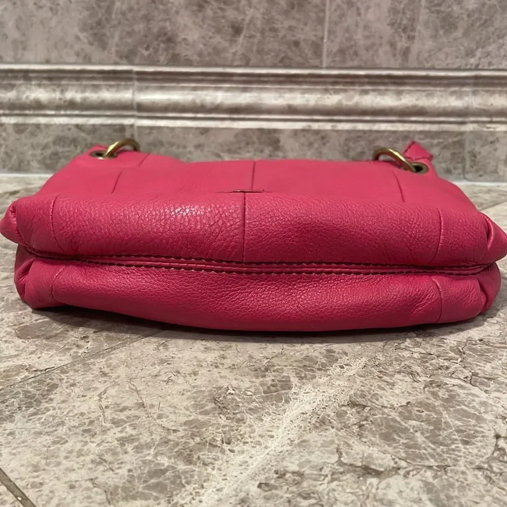 Fossil pink leather